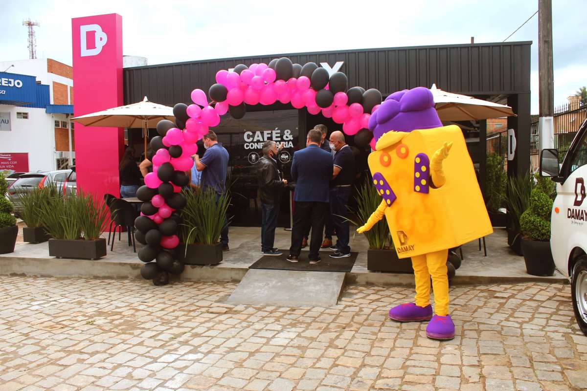 Inauguração Damay Rosa