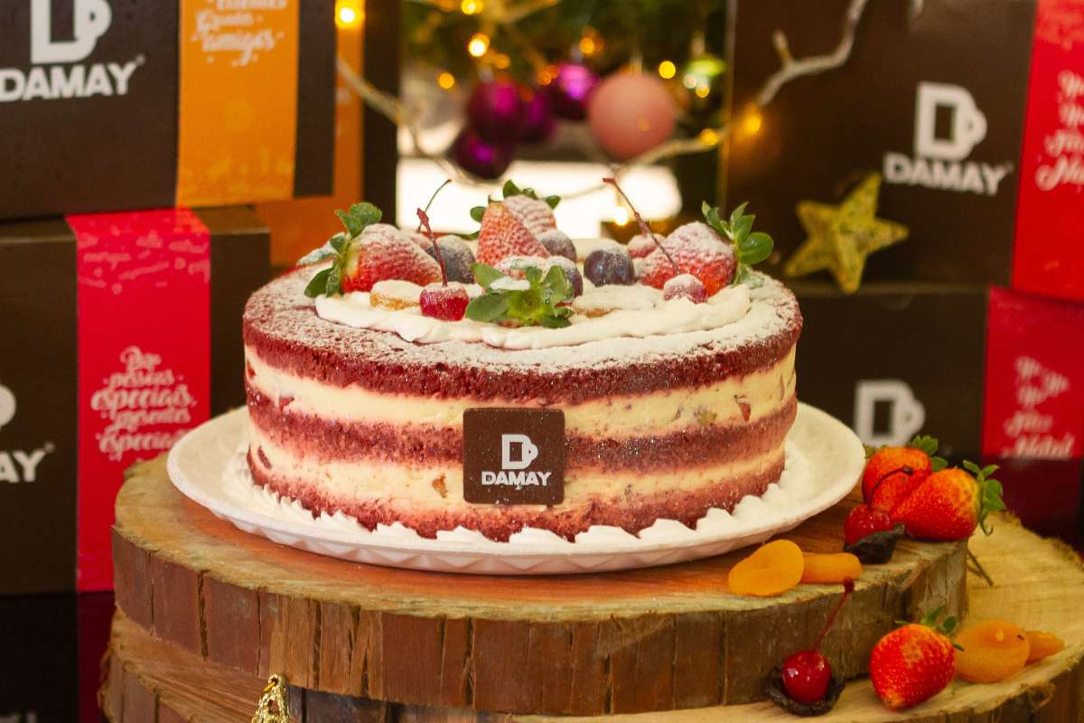 TORTA ESPECIAL DE NATAL DAMAY